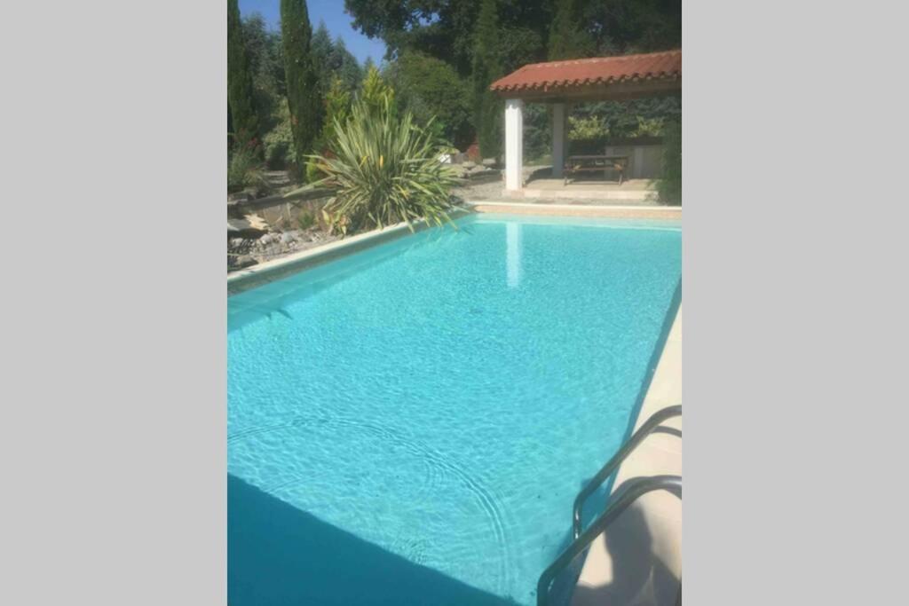 Peaceful 3 Bedroom 8 Person Ground Floor Apartment With Large Private Heated Pool La Digne-d'Amont Exterior photo