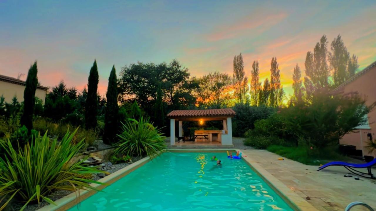 Peaceful 3 Bedroom 8 Person Ground Floor Apartment With Large Private Heated Pool La Digne-d'Amont Exterior photo